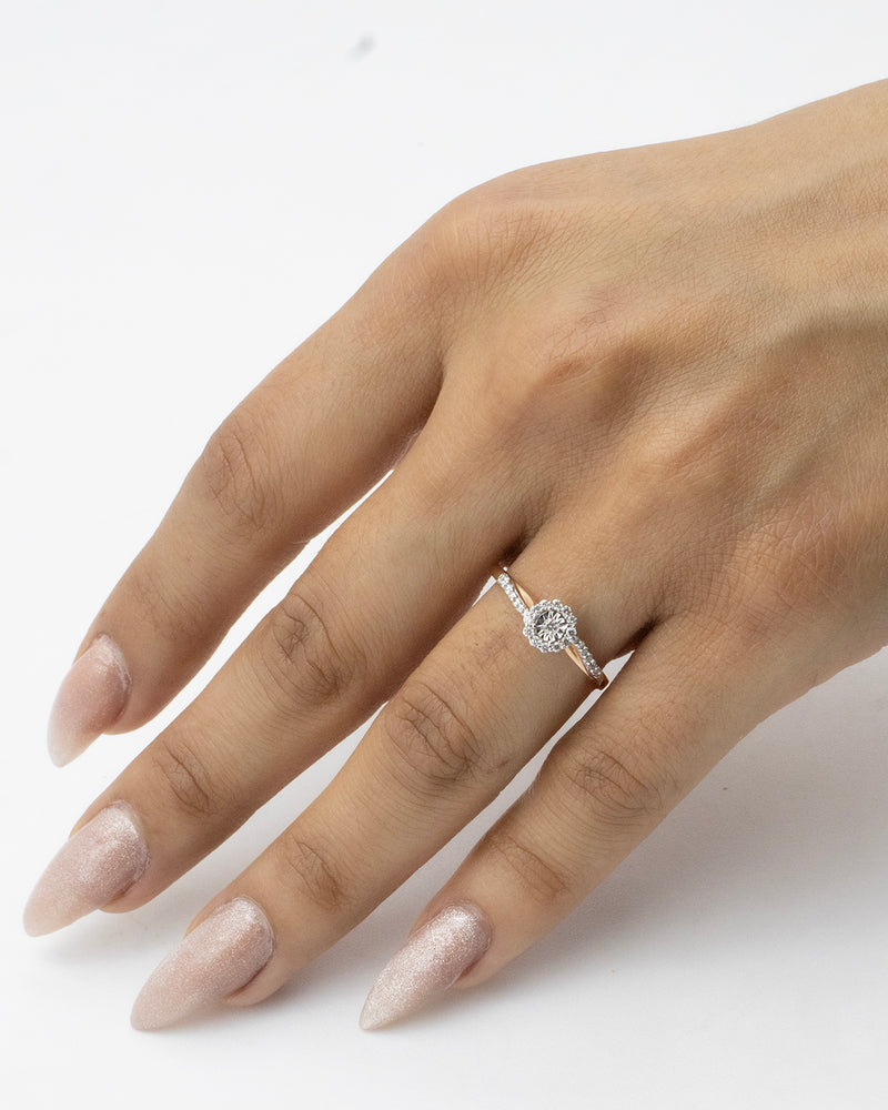 Anillo Roseta con Diamantes