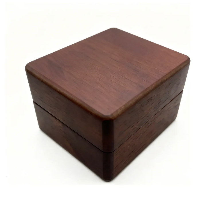 Caja De Nogal Para Anillos Personalizable
