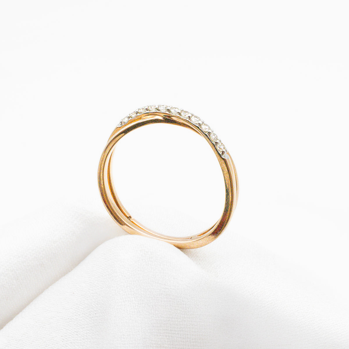 Churumbela Entrelazado con Diamantes