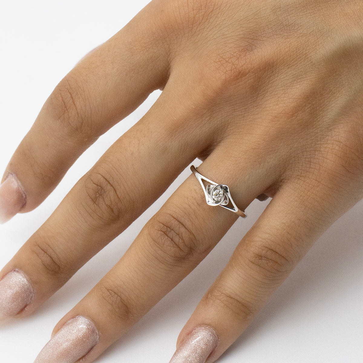 Anillo de Rosa con Diamante
