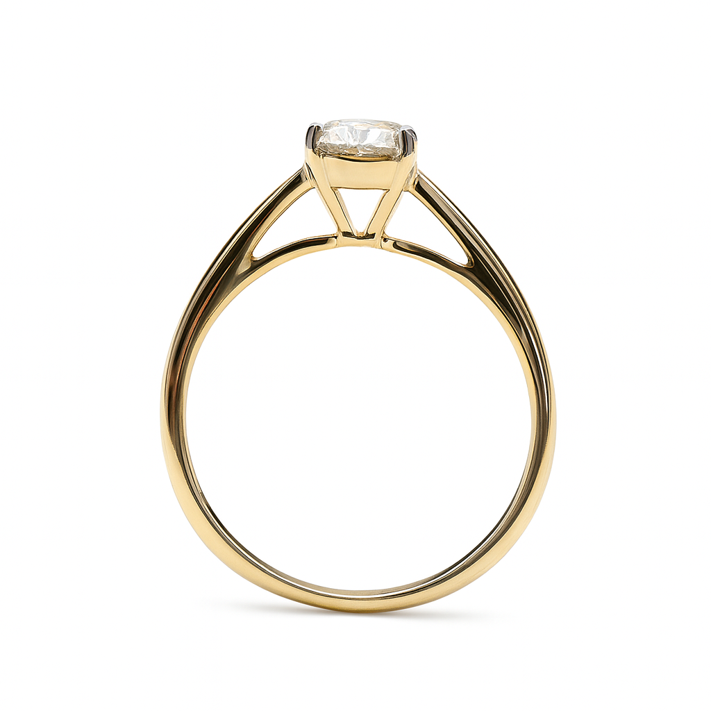 Anillo Solitario con Diamante